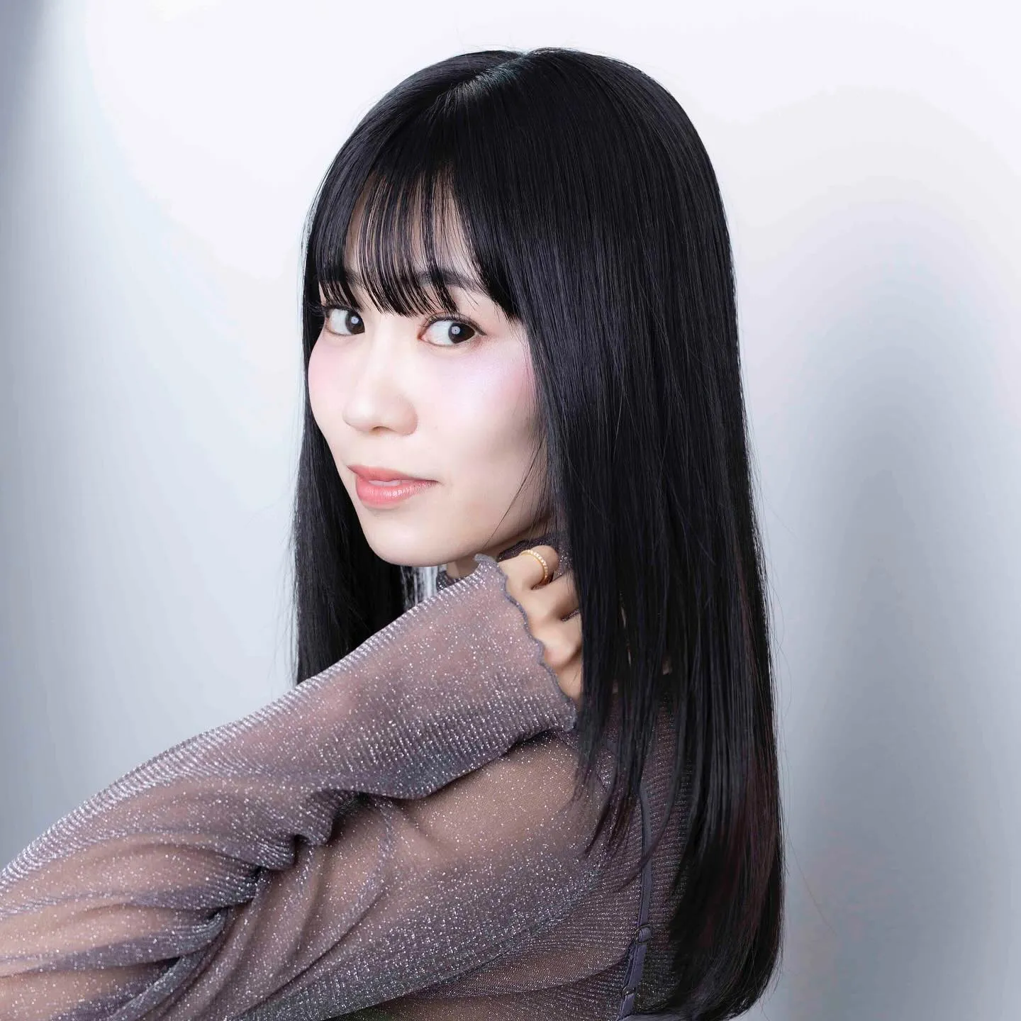 ストレートロングヘア